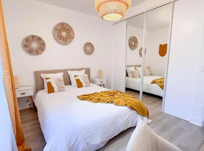 Le Jardin Secret D'amiens Hypercentre Cathedrale, Parking Apartment